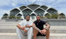 Unggahan Layvin Kurzawa di Masjid Al Jabbar Viral, Warganet Ramai Beri Komentar
