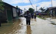 Awal Ramadan, Banjir Kembali Rendam Desa Karangligar Karawang