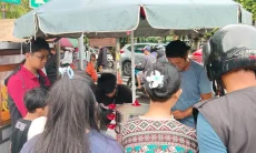 Satpol PP Kota Cimahi Awasi Operasional Rumah Makan dan PKL Selama Ramadan