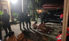 Polres Karawang Gagalkan Perang Sarung  Kelompok Remaja