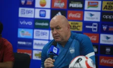 Bojan Hodak Beberkan Kondisi Skuad Persib Jelang Melawan Dewa United