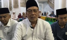 Tarawih Berdurasi Tiga Jam, Masjid Nurul Ikhsan Cirebon Dipimpin Lima Imam Bergantian