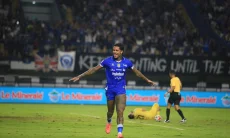 Dibantai Persib 0-5, Pelatih Madura United Sebut Tim Gagal Jalankan Strategi