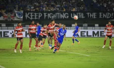 Persib Bandung Dijatuhi Denda Hampir Setengah Miliar Rupiah Jelang Perayaan Juara