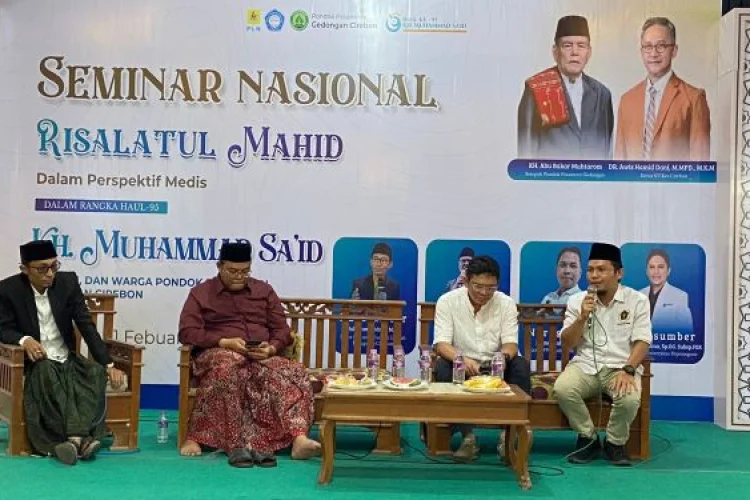 Seminar Pesantren Gedongan Cirebon  Kupas Soal Haid Secara Fikih dan Medis
