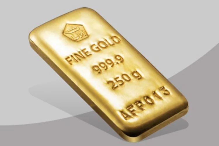 Harga Emas Antam Hari Ini Kembali Turun Rp183.000 per Gram jadi Rp2,844Juta