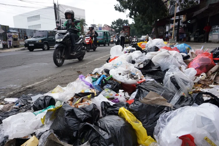 Fakta-fakta Ancaman Darurat Sampah di Kota Bandung 