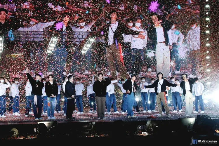 Netflix Resmi akan Tayangkan Konser Gratis BTS dan Dokumenter Comeback Maret Nanti