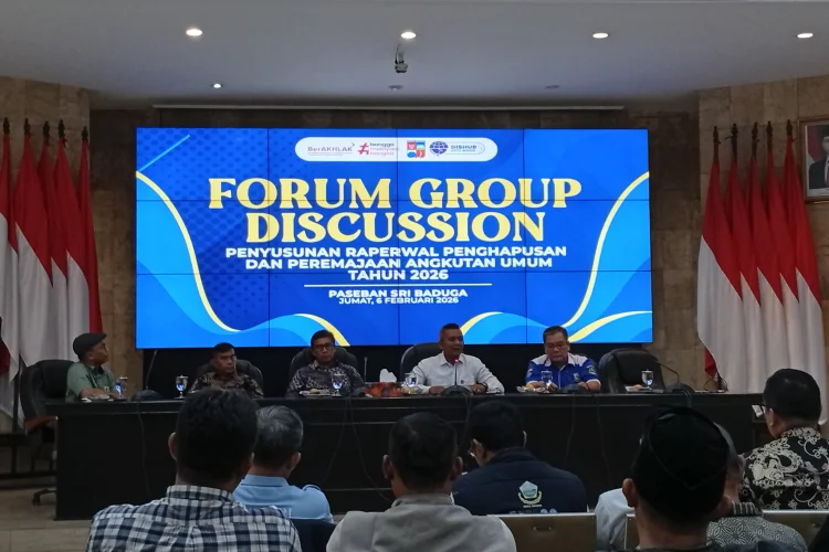 Dishub Gelar FGD Soal Peremajaan Angkot Tua, Berharap Perwali Jadi Solusi