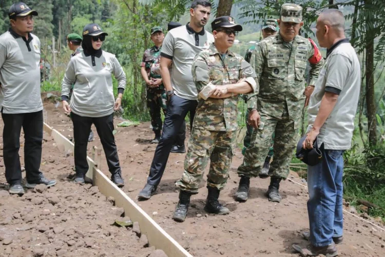 Anggaran Rp10 Miliar Program TMMD Bidik Pembangunan Jalan Beton Cipelah