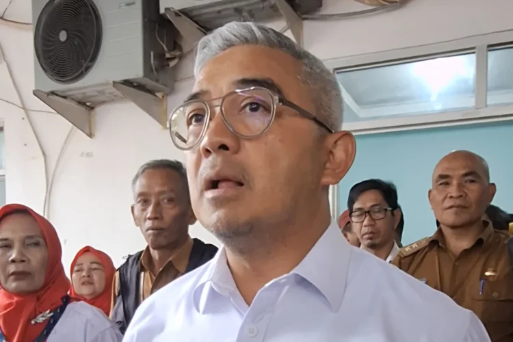 Farhan Siapkan Sanksi bagi Rumah Sakit Tolak Pasien BPJS PBI Non Aktif