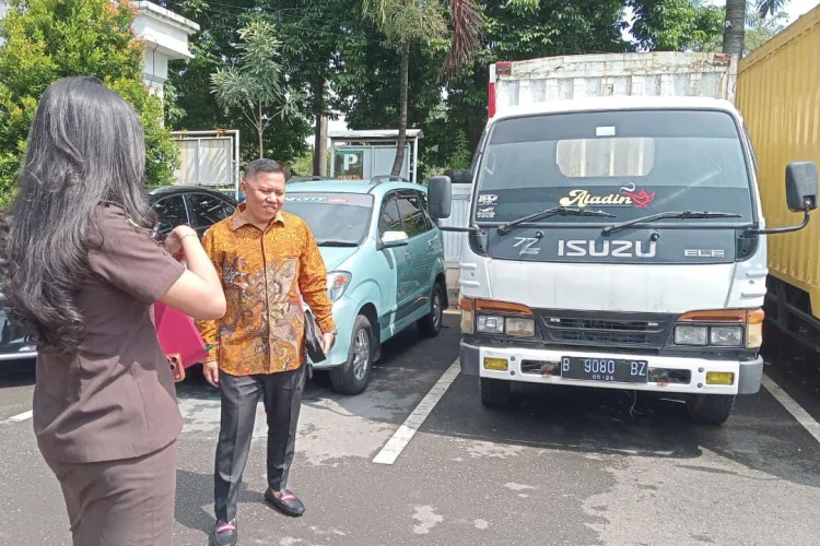 HP Rp10 Ribu Hingga Mobil Rp20 Juta Dilelang Kejari Bogor