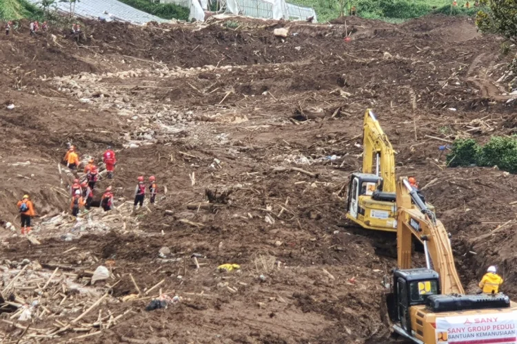 Operasi SAR Longsor Cisarua Ditutup Setelah 22 Hari, 20 Korban Masih Belum Ditemukan