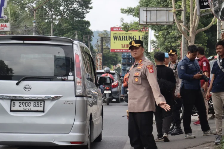 Polres Cimahi Terapkan Strategi Ini Saat Arus Balik Libur Imlek 2026