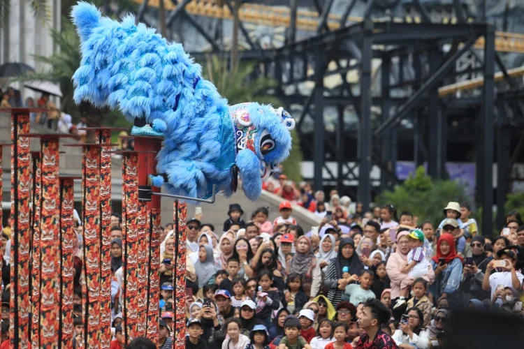 FOTO: Pertunjukan Barongsai Isi Perayaan Imlek 2577