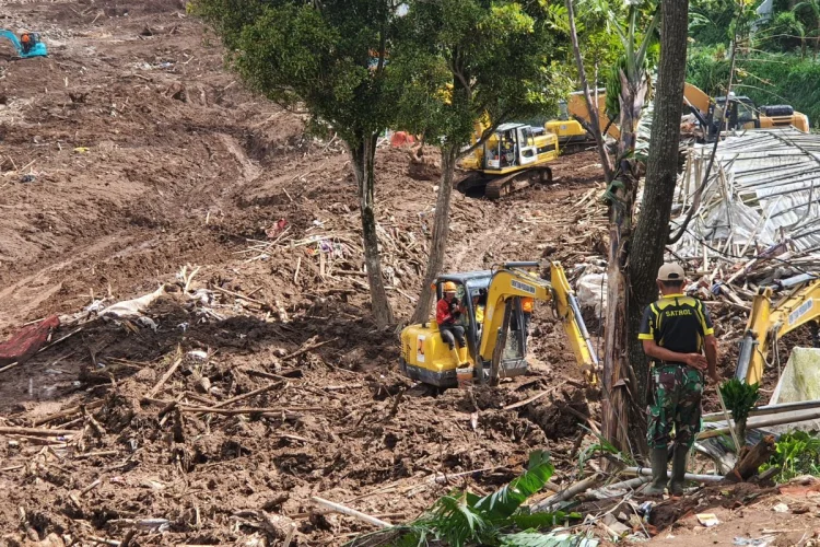 158 Jiwa Terdampak Longsor Cisarua, Pemerintah Tetapkan 2 Prioritas Pemulihan