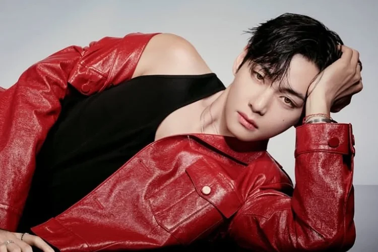 HYBE Tanggapi Pesan V BTS yang jadi Bukti Plagiarisme ILLIT-NewJeans oleh Min Hee Jin