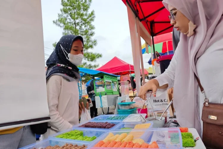 200 UMKM Ramaikan Pasar Ramadan ASI, Beragam Kuliner  Jadi Magnet Pemburu Takjil