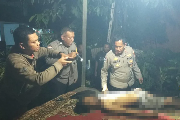 Diduga Sakit, Pria Gangguan Jiwa Ditemukan Tewas di Pos Ronda Pakansari Cibinong