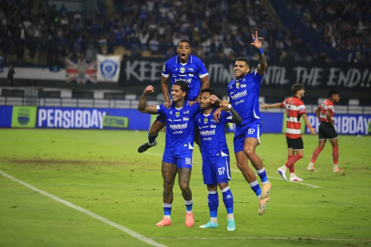 Jadwal Persib di GBLA: Lawan Bali United hingga Persijap di Super League 2026