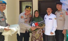 Polresta Bandung Serahkan Hasil Renovasi Rutilahu untuk Lansia di Arjasari