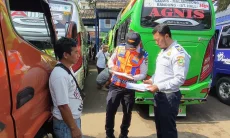 Dishub Jabar Periksa Kesehatan Sopir dan Kelayakan Angkutan Terminal 'Stasion Hall'
