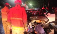 Mesin Overheat, Mobil Terbakar di Jalan Jakarta–Bogor