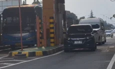 Gerbang Tol Pasteur Mulai Dipadati Pemudik, Puncak Arus Mudik Diprediksi 18–19 Maret