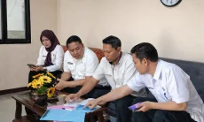 Hari Pertama Masuk Kerja, BKPSDM Cirebon Sidak ASN di Seluruh SKPD