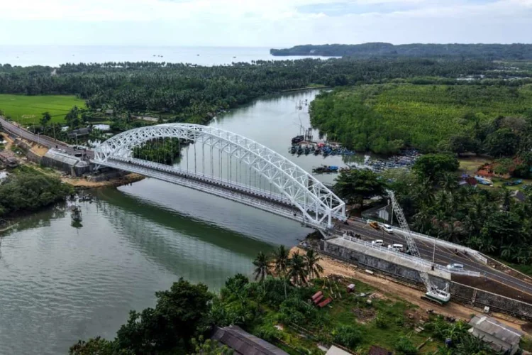 42 Jembatan Rawan Ambruk, Dedi Prioritaskan Pinjaman Daerah 2026 untuk Infrastruktur