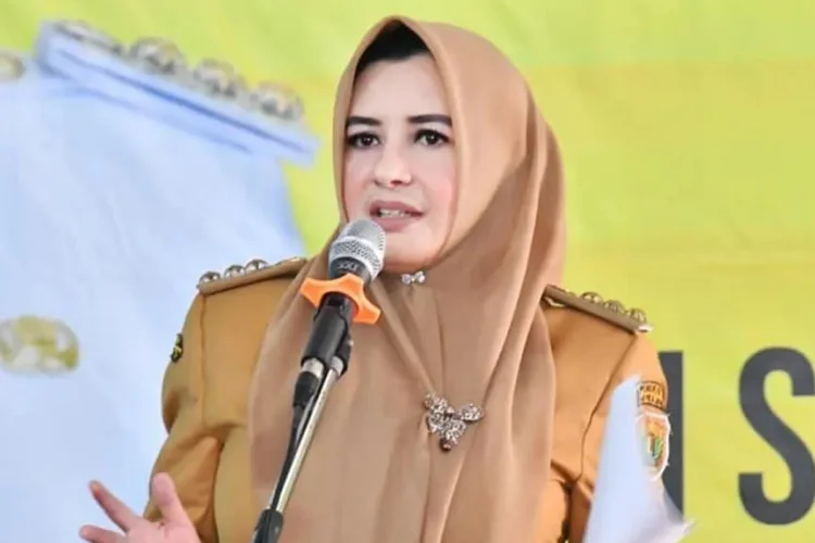 Inilah Profil Fadia Arafiq, Bupati Pekalongan yang Terjaring OTT KPK 