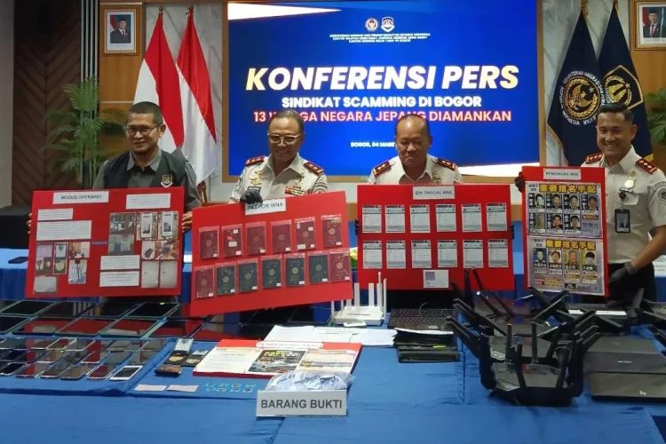 Diduga Terlibat Pelaku Penipuan Daring, Imigrasi Bogor Amankan 13 Warga Negara Jepang