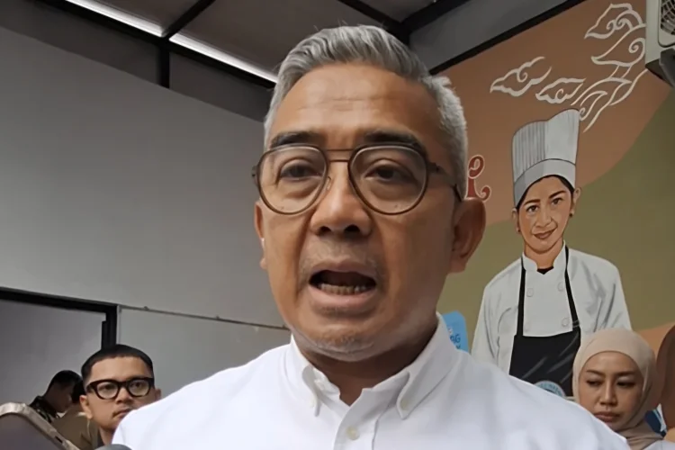 Farhan Pastikan Distribusi Kebutuhan Pokok Lancar Jelang Lebaran 