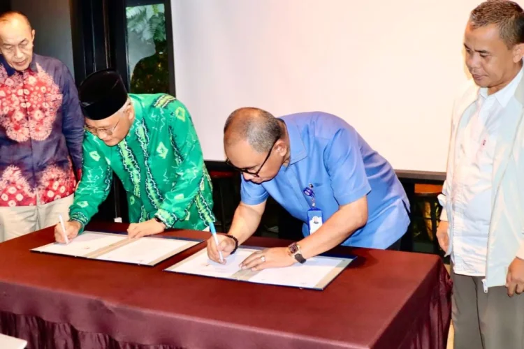 Mahasiswa Universitas Terbuka Kini Ujian Online di Kantor Pos Indonesia 