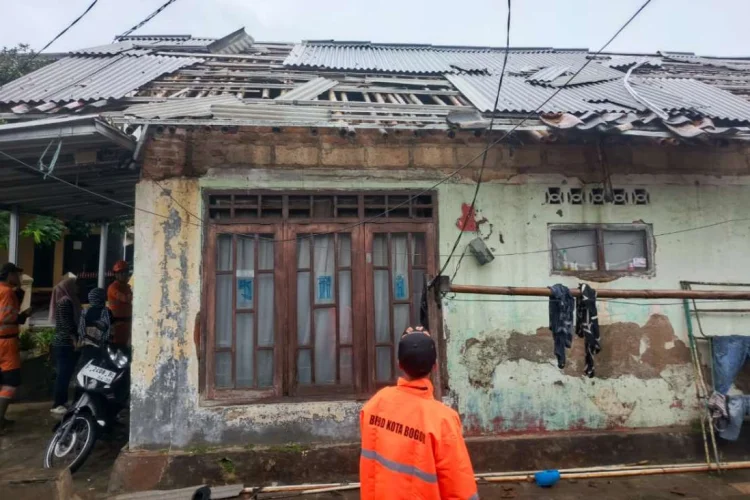 Intensitas Hujan Sedang, BPBD Imbau Warga Kota Bogor Waspada