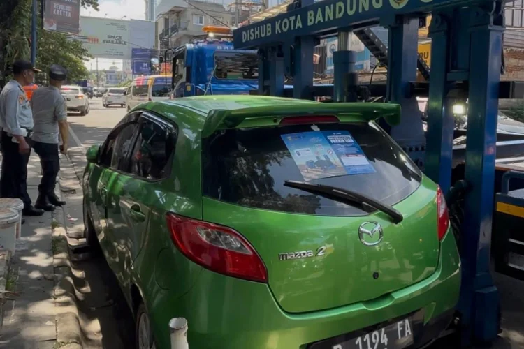 Sering Bikin Rugi Pengendara, Dishub Kota Bandung Ingatkan Waspada Juru Parkir Liar