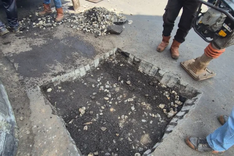 DPUPR Menduga Lubang Amblasan Paledang Lantaran Saluran Drainase JPO