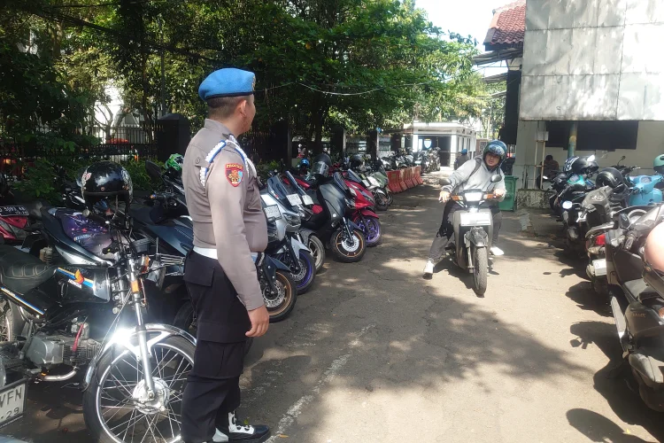 Polrestabes Bandung Buka Layanan Penitipan Kendaraan Gratis untuk Pemudik