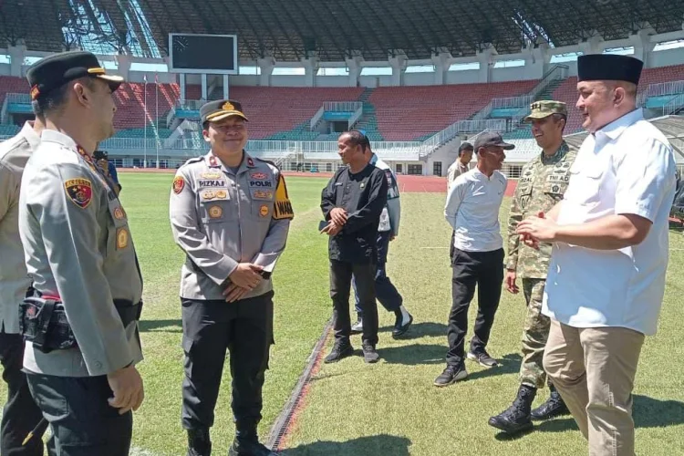 Perdana, Stadion Pakansari Jadi Lokasi Salat Id