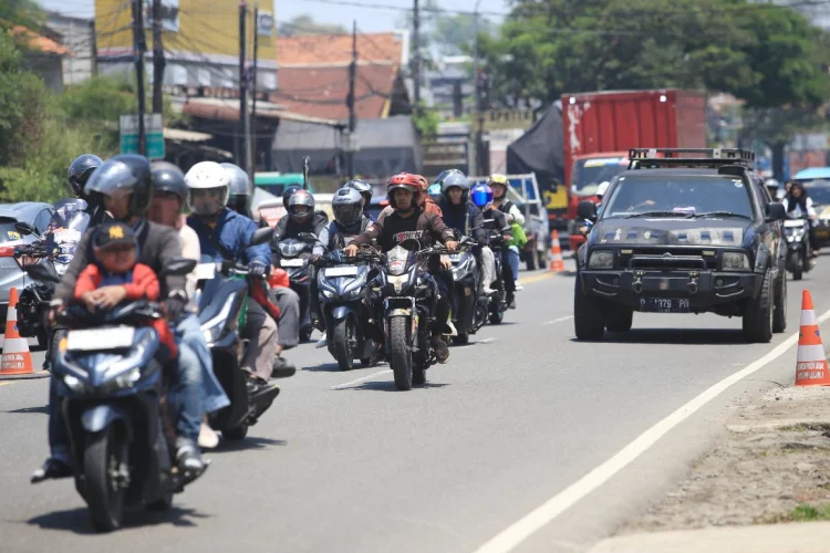 Mudik Lebaran 2026 Mulai Menggeliat, Jalur Nagreg Dipadati 16 Ribu Kendaraan