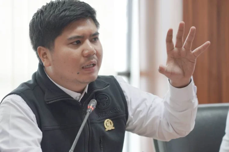 Banu Sebut Kebijakan THR PPPK Paruh Waktu Tidak Adil