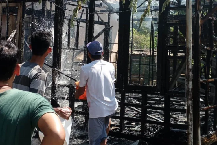 Musala Katulampa Hangus Terbakar, Penyebab Masih Belum Diketahui