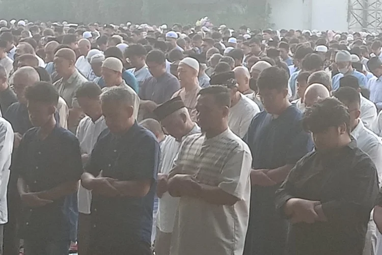 Salat Idulfitri Muhammadiyah di Bandung, 5000 Jemaah Padati Lapangan Lodaya
