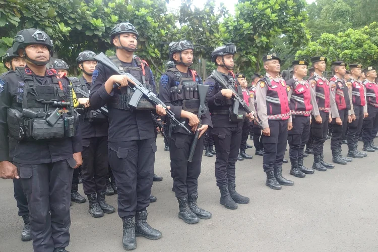 Polisi Bandung Kerahkan 998 Personel untuk Pengamanan Iduladha