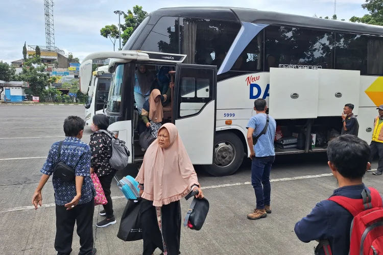Disdukcapil Kota Bandung Manfaatkan Arus Kedatangan, Edukasi Administrasi