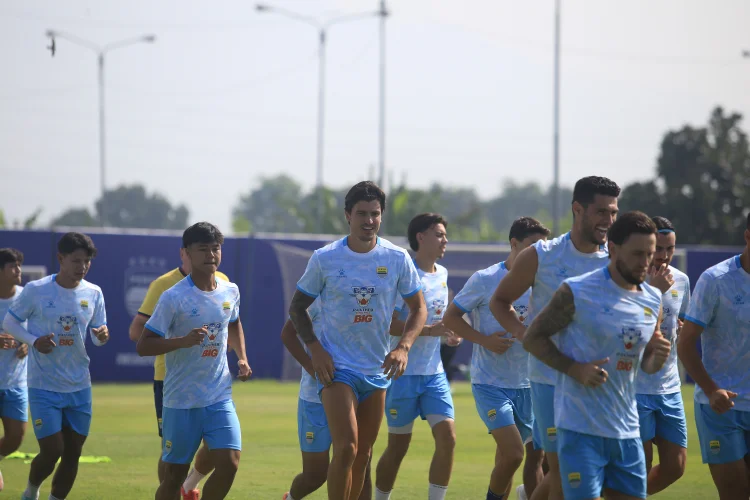 Foto: Persib Kembali Latihan Setelah Libur Lebaran
