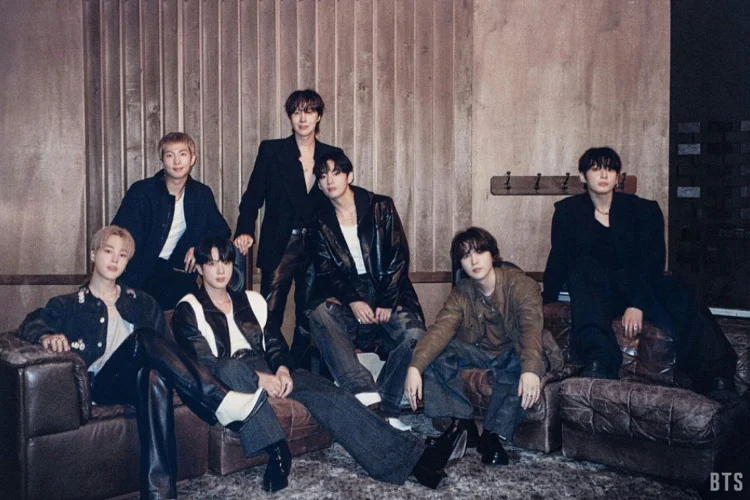 HYBE Minta Lebih Banyak Lirik Inggris Bukan Korea di Album 'ARIRANG', Begini Kata BTS