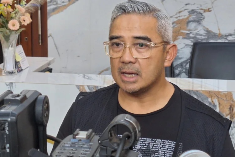 Farhan Ajak Generasi Muda Warisi Semangat Bandung Lautan Api
