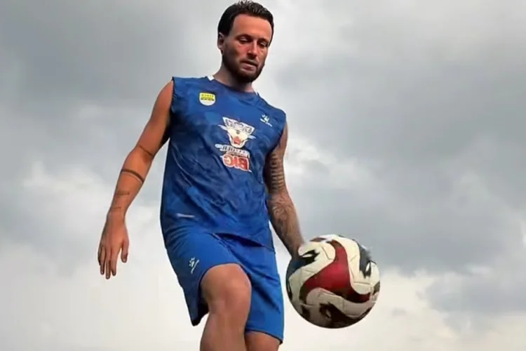 Marc Klok Beri Pesan untuk Bobotoh di Musim 2026/2027