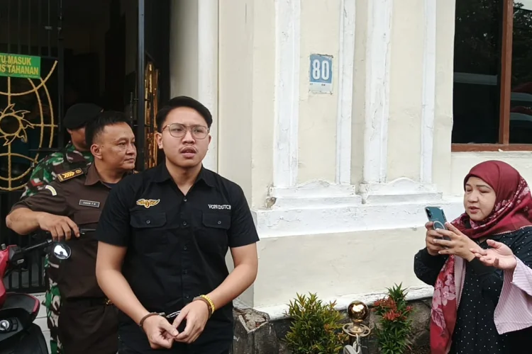Nasib Youtuber Resbob Diputuskan Hakim Hari Ini di PN Bandung